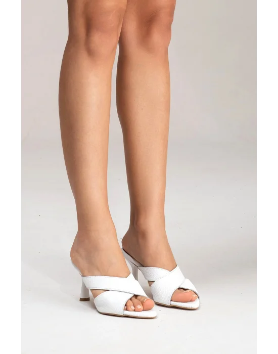 Hakiki Deri Mila Kadın Beyaz Çapraz Topuklu Terlik