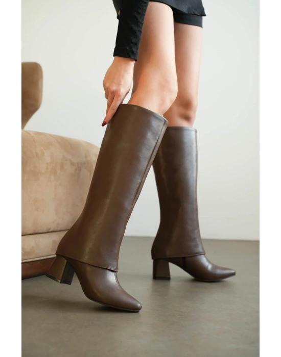 Axel Kadın Kahve Suni Deri Tak Çıkar 5cm Çizme