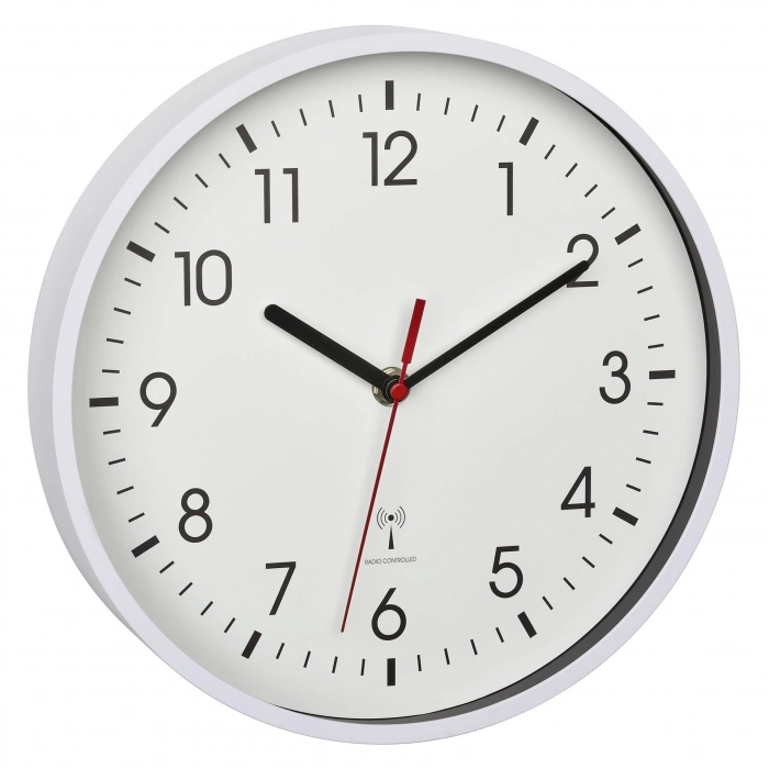 Analog radyo kontrollü saat