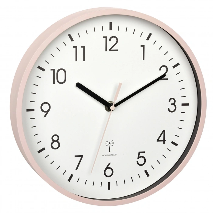 Analog radyo kontrollü saat