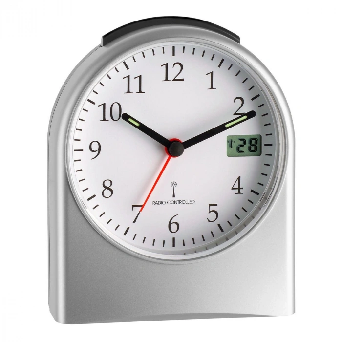 Dijital saniye göstergeli analog radyo kontrollü çalar saat