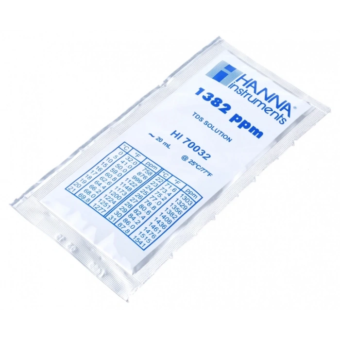 HI70032P 1382 mg/L (ppm) @ 25°C TDS Calibration Standard Sachets, (25 x 20mL)