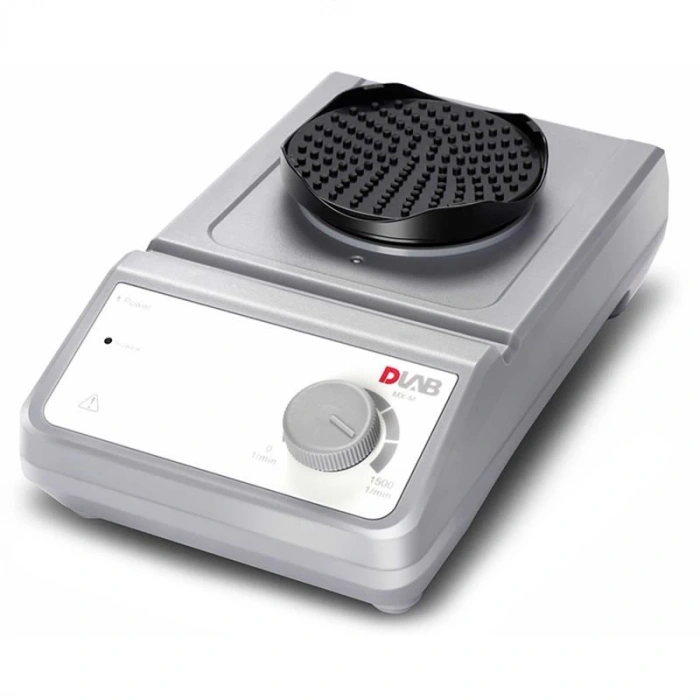 MX-M-1 Mikroplate Çalkalayıcı 16 X 5- 10 ml kan tüpleri veya 6 X 50 ml tüpleri sallayabilir.