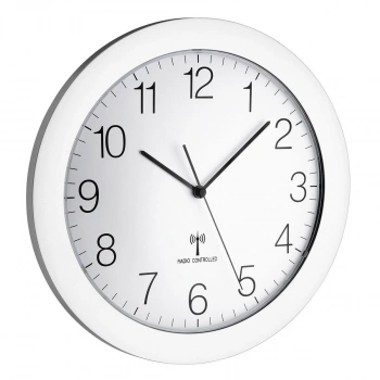 Analog radyo kontrollü saat