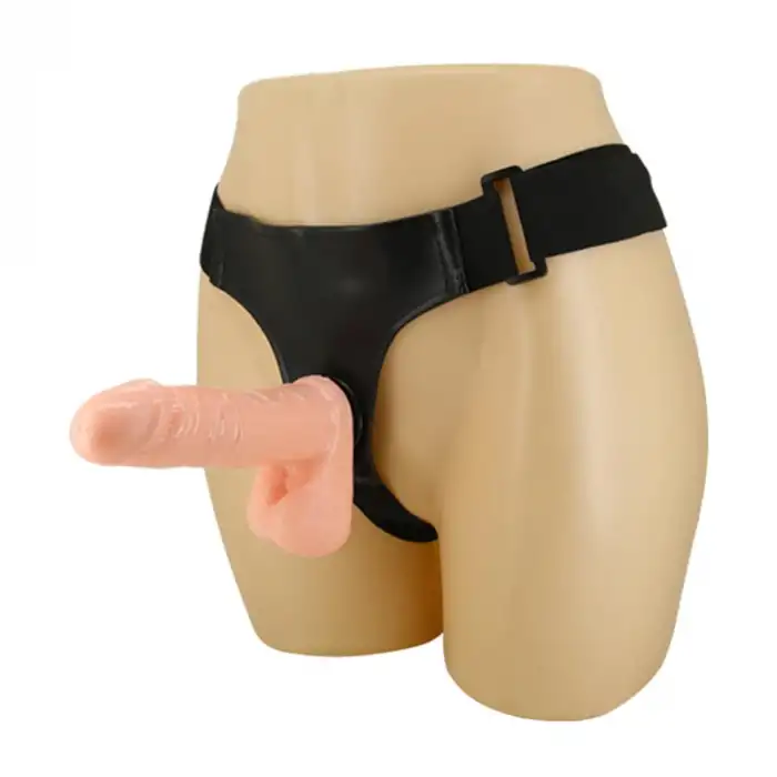 Baile Ultra Passionate Ayarlanabilir Strap-On Harness Dildo 17,5 cm