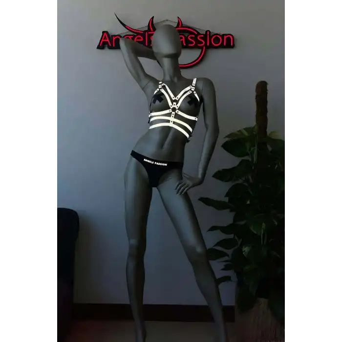 Beyaz Reflektörlü Erotik Giyim Göğüs Üzeri Harness - APFT296