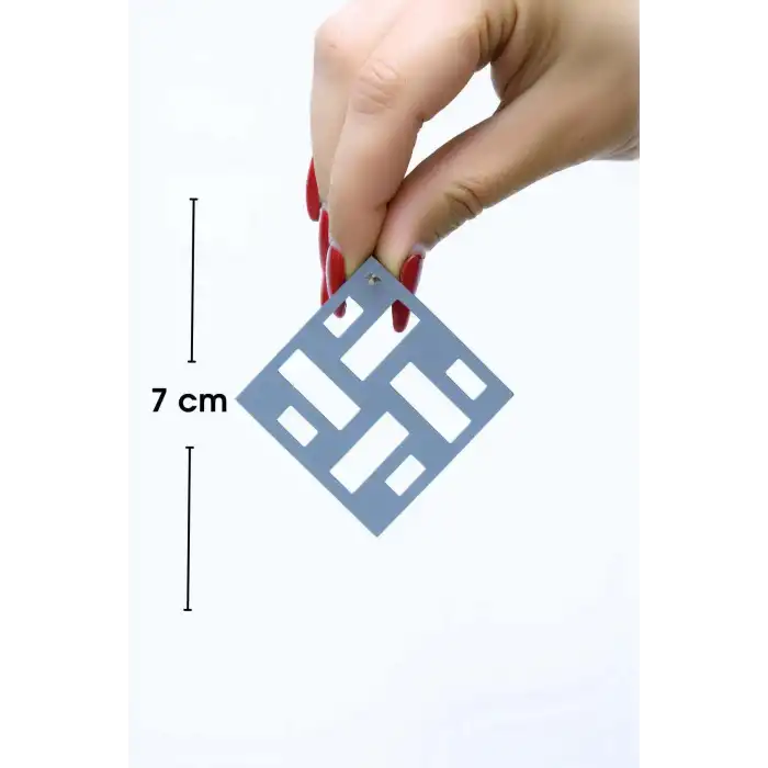 Beyaz Reflektörlü Kare Küpe, Şık Lazer Kesim Küpe - APBJ012