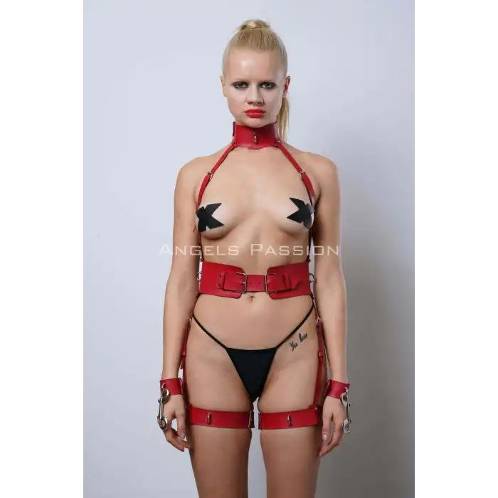 Boyuna Bağlanabilen Kelepçeli Harness Takım, Deri Fantezi İç Giyim Set - APFT1338