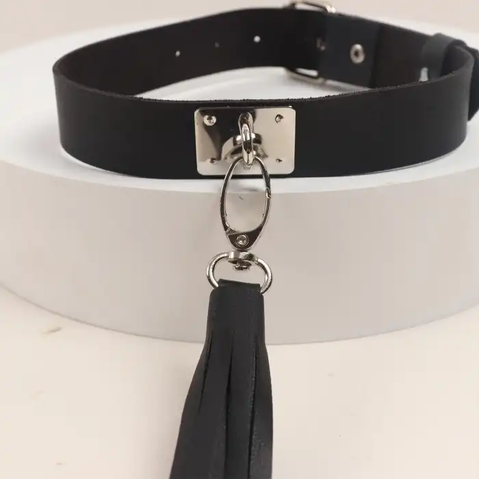 Deri Fırfırlı Choker Harness Kolye Siyah