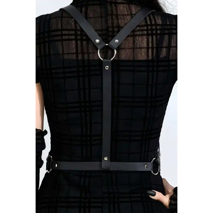 Elbise Üstü Şık Deri Aksesuar - APFT938