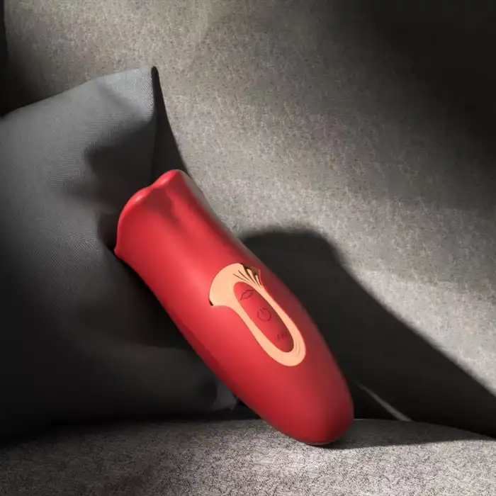 Emişli Dilli Dudak Vibratör Kırmızı
