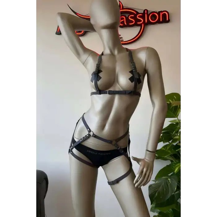 Erotik Giyim Reflektörlü Harness Takım