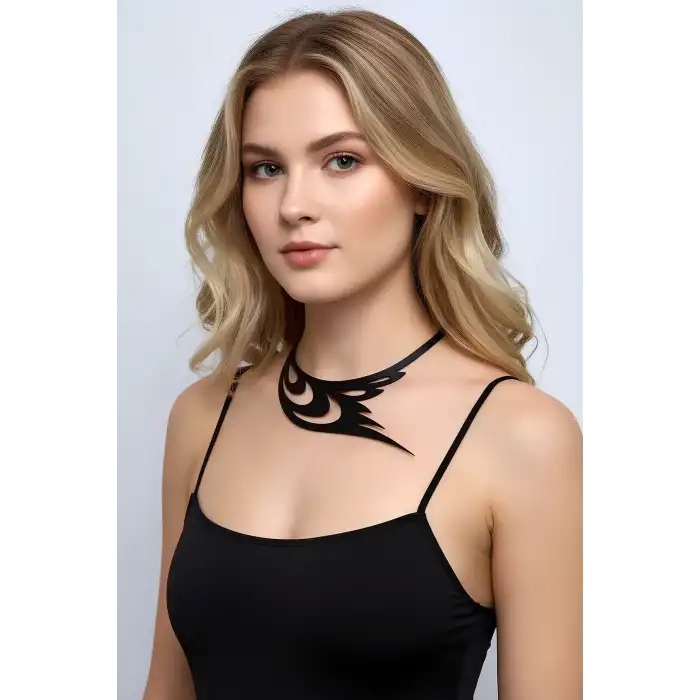 Kuş Kanadı ve Göz Detaylı Şık Deri Choker, Deri Kolye - APFT1414