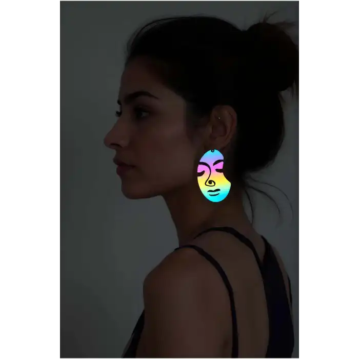 Rainbow Reflektörlü Soyut Kadın Yüzü Küpe, Şık Lazer Kesim Küpe - APBJ005