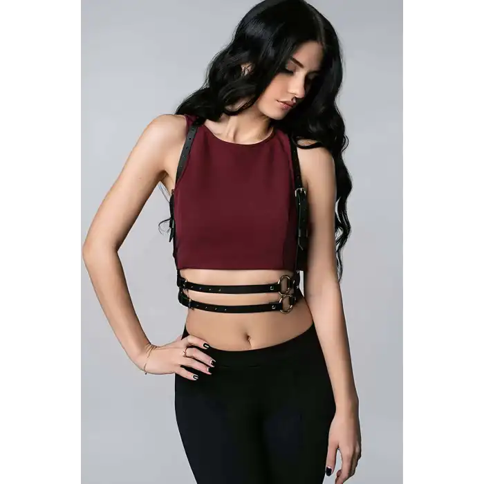 T-Shirt Üzeri Seksi Deri Aksesuar - APFT210