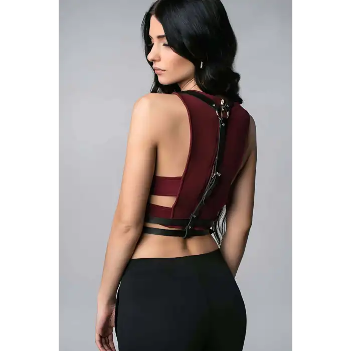 T-Shirt Üzeri Seksi Deri Aksesuar - APFT210