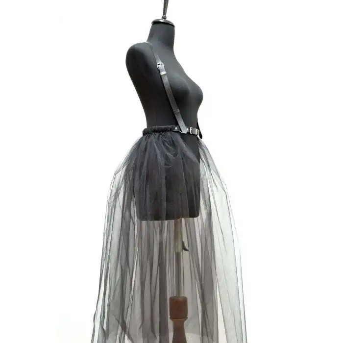 Uzun Tülü Harness Etek