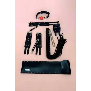 Fantazi Kırbaç Takım 4lü Set, El - Ayak Kelepçesi, Kırbaç, Ağız Topu - APFT1306