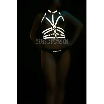 Karanlıkta Parlayan Bayan İç Giyim - Reflektörlü Erotik Giyim - APFT24