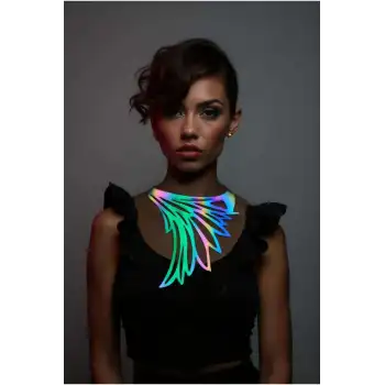 Rainbow Reflektörlü Büyük Kuş Kanadı Choker Kolye, Tarz Lazer Kesim Kolye - APFT1418
