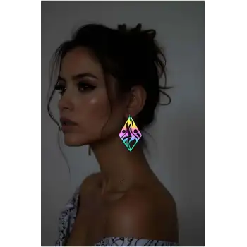 Rainbow Reflektörlü Geometrik Küpe, Tarz Lazer Kesim Küpe - APBJ009