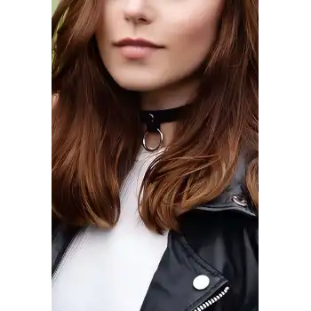 Ucu Halkalı Şık Deri Tasma Kolye - APFT253