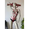 Vücudu Saran Kırmızı Deri Body Harness