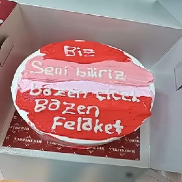 Biz Seni Biliriz Yazılı Pasta İzmir