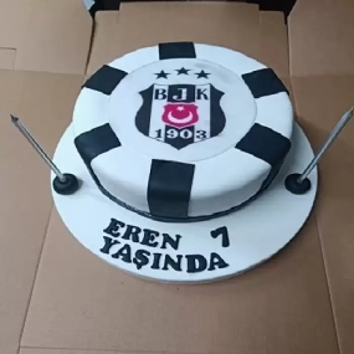 Beşiktaş Temalı İzmir Butik Pasta