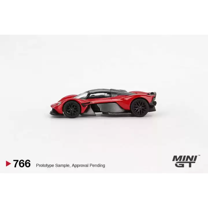 Mini GT 1/64 Aston Martin Valkyrie Hyper Red MGT00766