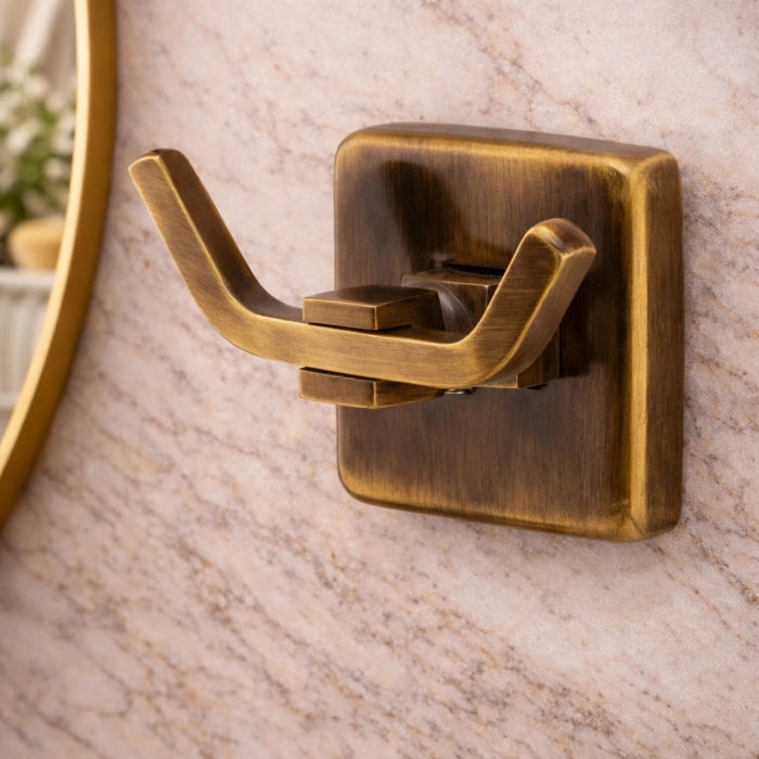 KU10-002 - BORNOZLUK ÇİFTLİ KROM