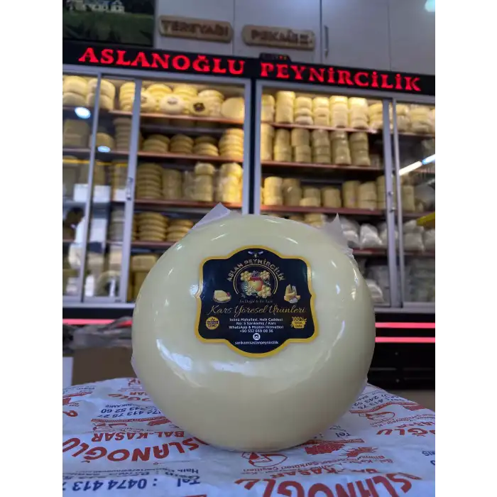 Göbek Kaşar Peyniri 1kg