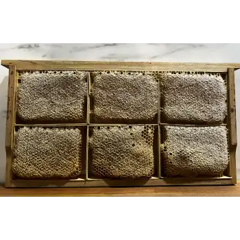 6 Gözlü Kars Karakovan Seksüven Balı