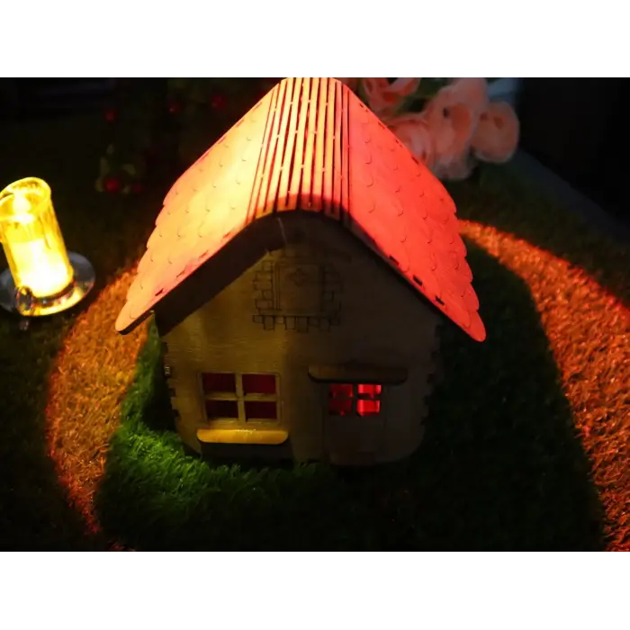 Boyanabilir Dekoratif Ahşap Ev Maketi - 3mm MDF Lazer Kesim Hobi Seti