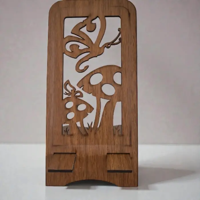 Ahşap MDF Telefon Standı – Kelebek Figürlü Dekoratif Model (8.5x17.5 cm)