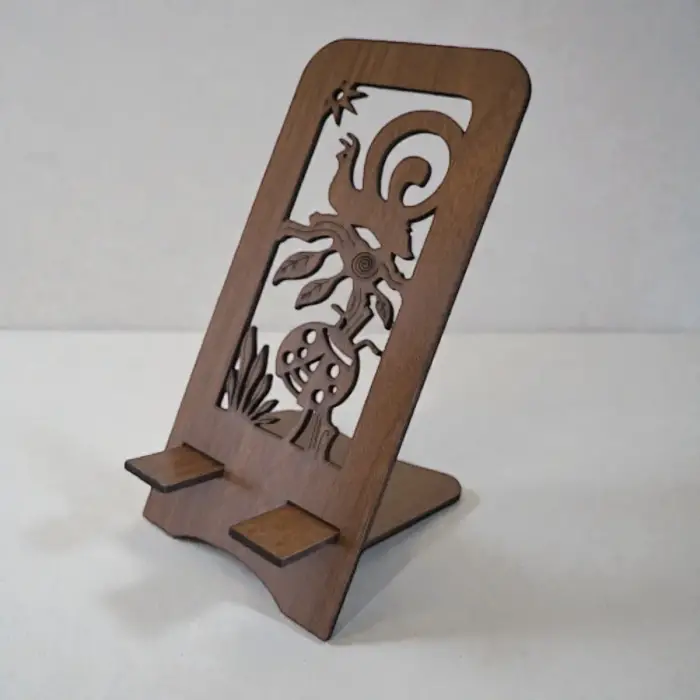 Ahşap MDF Telefon Standı – Salyangoz Figürlü Sevimli Seri (8.5x17.5 cm)