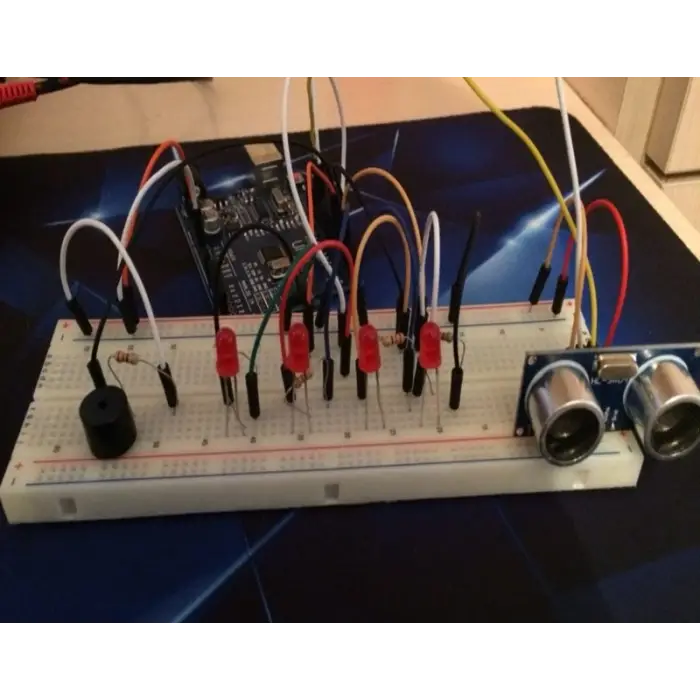 Arduino Ultrasonik Park Sensörü Projesi (4 LED + Buzzer) - Kurulu ve Kodlu