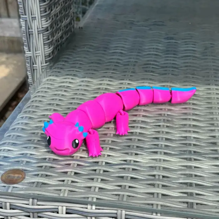 Hareketli Plastik Axolotl Figürü (Boyanabilir)