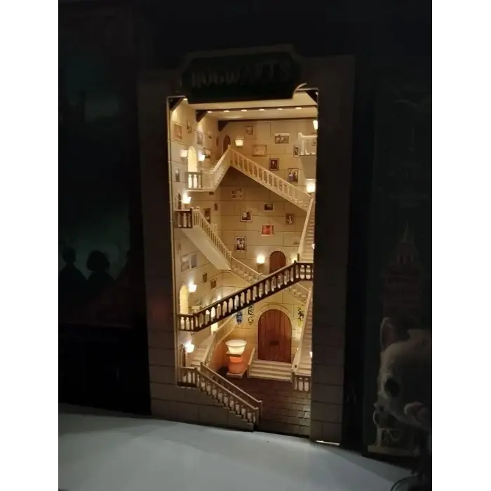 Harry Potter Hogwarts Kalesi Book Nook Kitap Tutucu - DIY 25cm Dev Minyatür Maket Kit