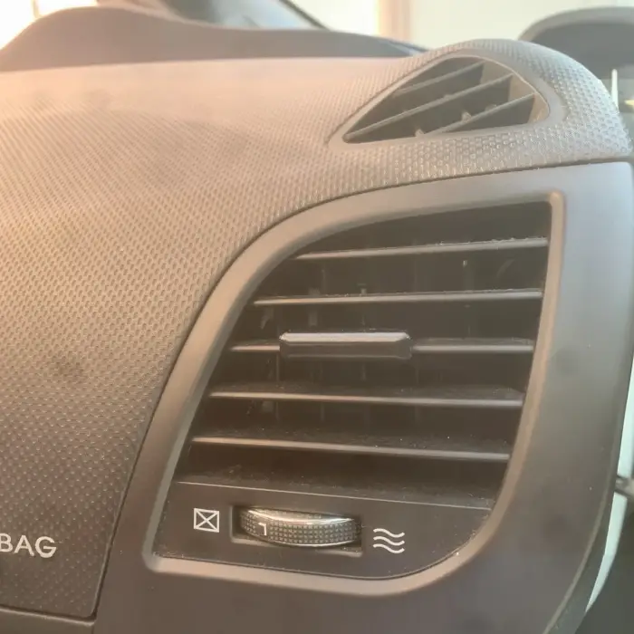 Hyundai Accent 2011-2017 Klima Havalandırma Izgarası Sürgülü Kapak 4lü Set