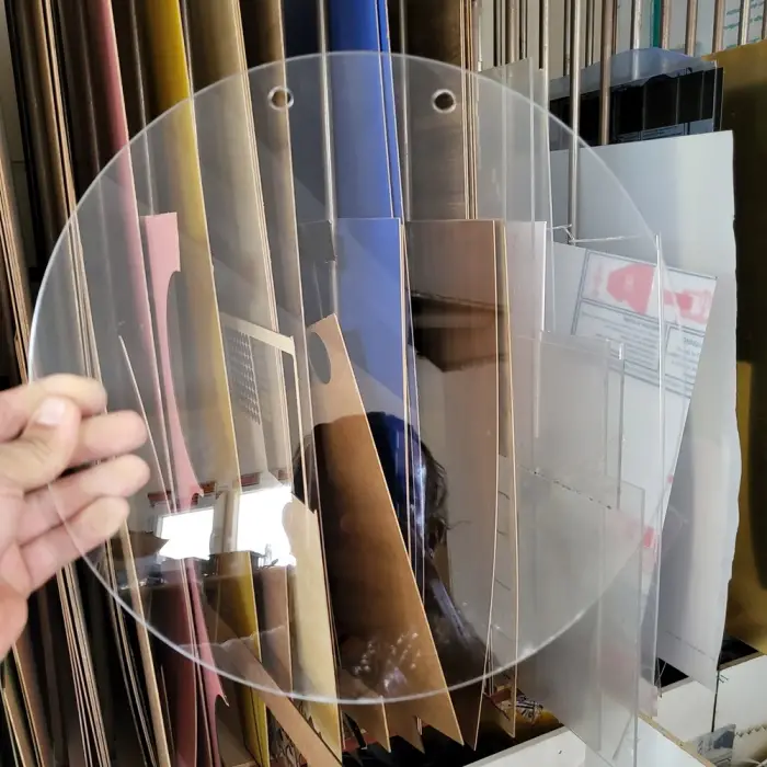 Kapı Süsü Pleksi 3mm Şeffaf 30cm Delikli