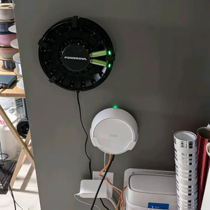 TP-Link Deco BE25 ve BE22 Uyumlu Duvar Askı Standı - Beyaz WiFi 7 Mesh Montaj Aparatı