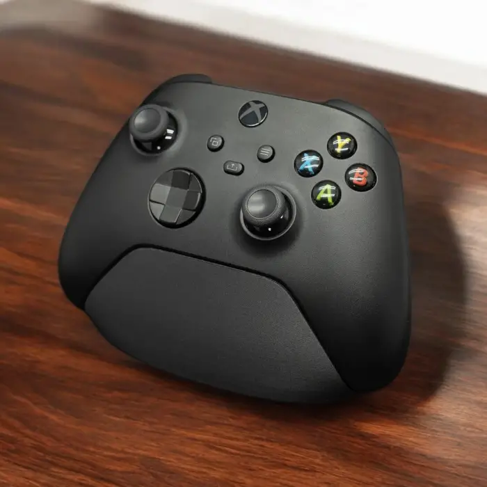 Xbox Joystick Standı 2’li PLA – Xbox Kol Tutucu Masaüstü Stand