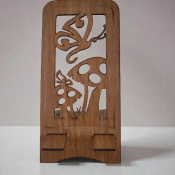 Ahşap MDF Telefon Standı – Kelebek Figürlü Dekoratif Model (8.5x17.5 cm)