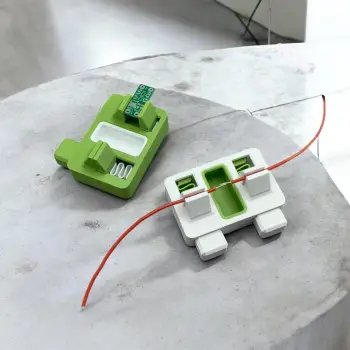 Mini Kablo Lehim Standı – Kompakt Tel Sabitleme Aparatı