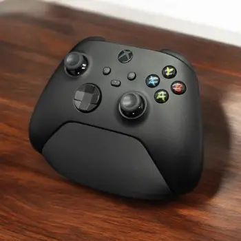 Xbox Joystick Standı 2’li PLA – Xbox Kol Tutucu Masaüstü Stand