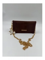 Kadın Süet Zincir Askılı Charm Detaylı Clutch Çanta