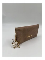 Kadın Süet Zincir Askılı Charm Detaylı Clutch Çanta