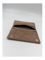 Kadın Süet Zincir Askılı Charm Detaylı Clutch Çanta