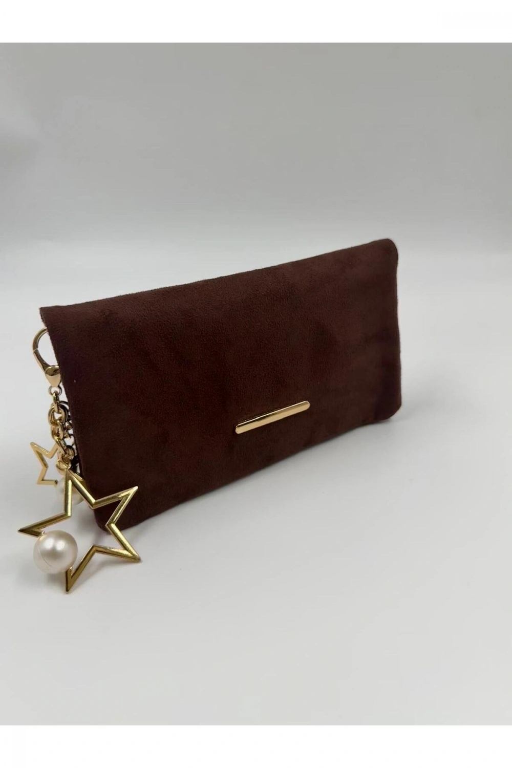 Kadın Süet Zincir Askılı Charm Detaylı Clutch Çanta